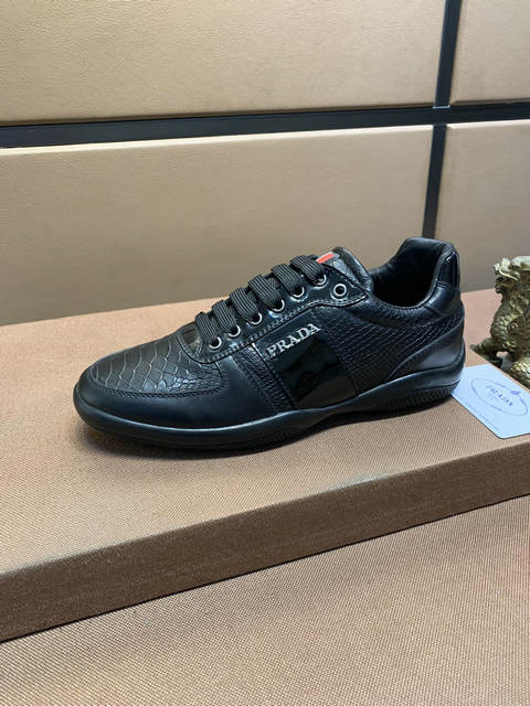 men prada shoes-255